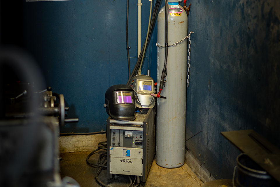 ティグ溶接機